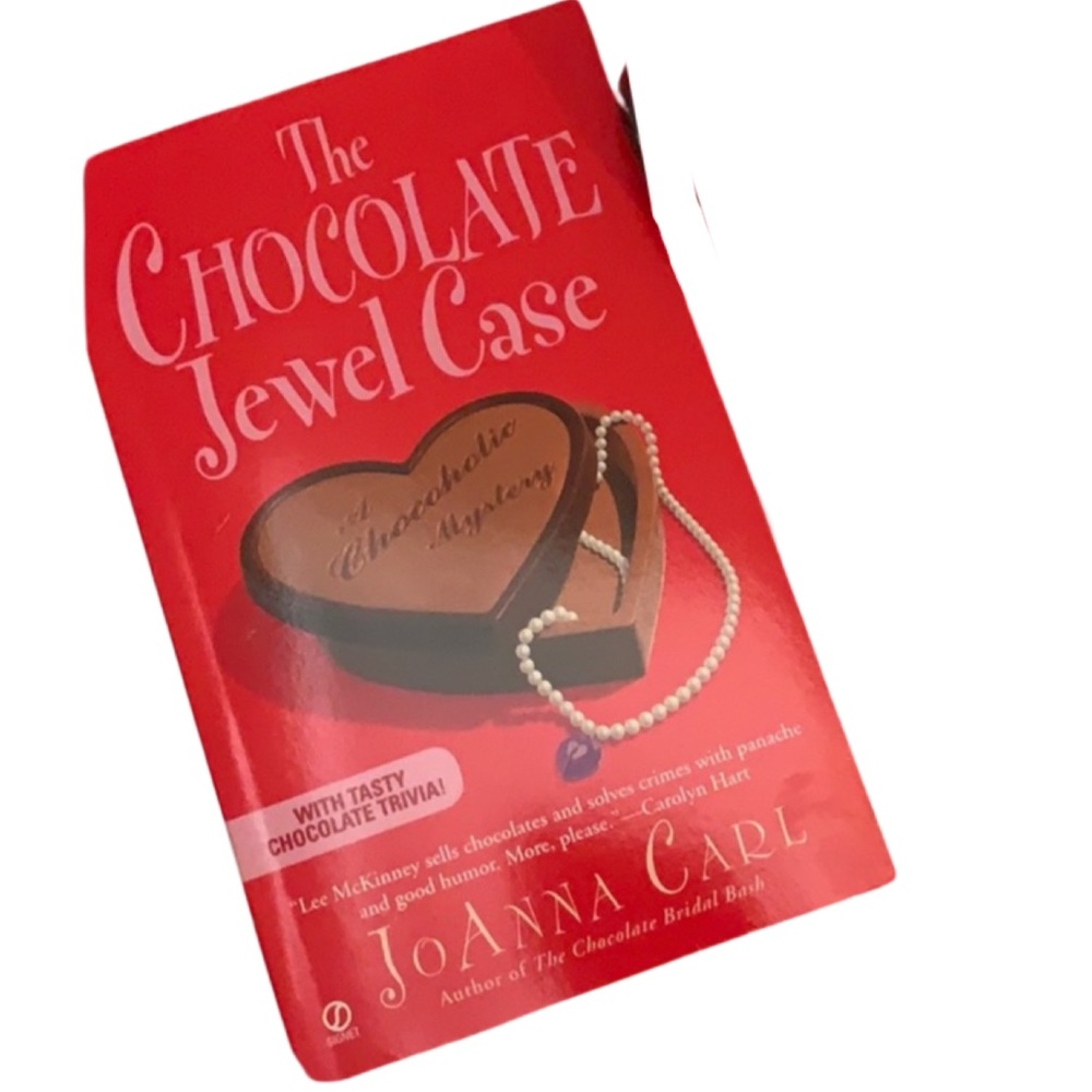 🔥4/$25 🔥 The chocolate jewel case.